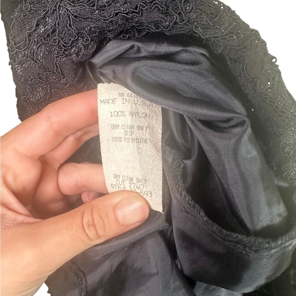 💥Vintage💥 Exclusively Gantos | Black Lace Womens Dress | Size 6 - Picture 3 of 4